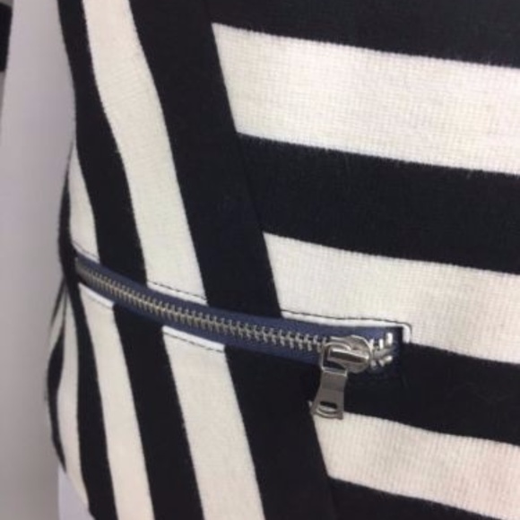 GAP black and white striped blazer - Picture 5 of 6